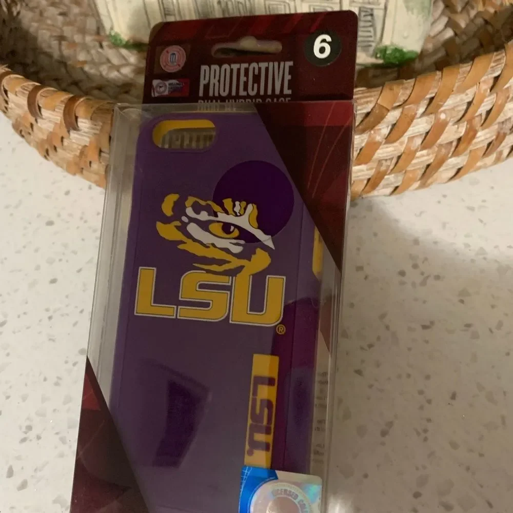 PHONE CASE iPHONE 6 LSU - NWT
